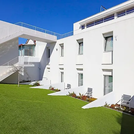 Uporto House Residence-2